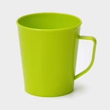 Кружка пластмассовое